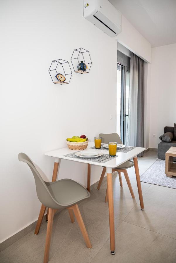 Anesis Town Apartments Rhodes City Esterno foto